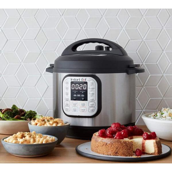 Poza Multicooker Instant Pot Duo 6, 1000 W, 14 programe presetate, 5.7 L, Capac detasabil, Functie manuala (Negru/Argintiu) - imagine mare 6