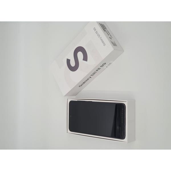 Poza Telefon Mobil Samsung Galaxy S21 FE, Procesor Qualcomm SM8350 Snapdragon 888 5G Octa-Core, Dynamic AMOLED 2X 6.4", 6GB RAM, 128GB Flash, Camera Tripla 12 + 8 + 12 MP, Wi-Fi, 5G, Dual SIM, Android (Gri) - imagine 1